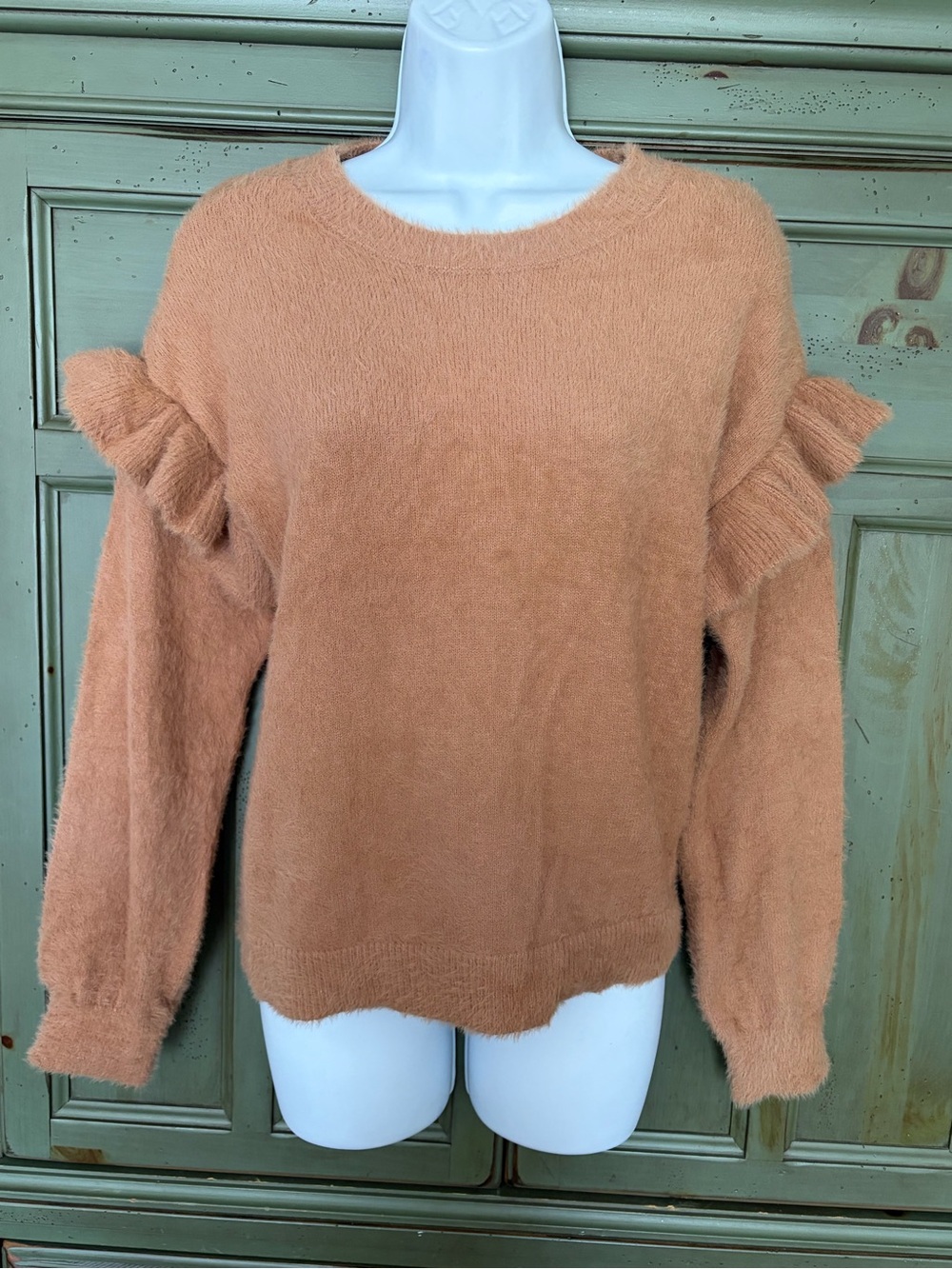 NWT Francesca's Collections Ruffle-Shoulder Fuzzy Crew Sweater